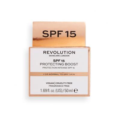 Revolution Skincare Moisture Cream Normal to Dry Skin SPF15 Дневен крем за лице за жени 50 ml