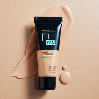 Maybelline Fit Me! Matte + Poreless Фон дьо тен за жени 30 ml Нюанс 245 Classic Beige