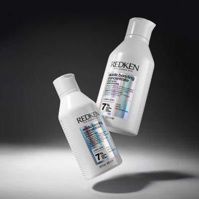 Redken Acidic Bonding Concentrate Шампоан за жени 300 ml