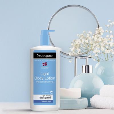 Neutrogena Norwegian Formula Light Body Lotion Лосион за тяло 400 ml