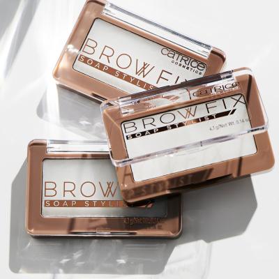 Catrice Brow Fix Soap Stylist Гел и помада за вежди за жени 4,1 g Нюанс 010 Full And Fluffy