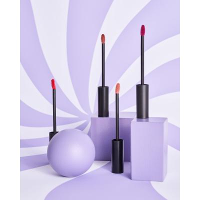 Essence 8h Matte Liquid Lipstick Червило за жени 2,5 ml Нюанс 08 Dark Berry