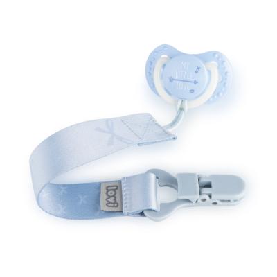 LOVI Baby Shower Soother Clip With Ribbon Boy Клипс за биберон за деца 1 бр