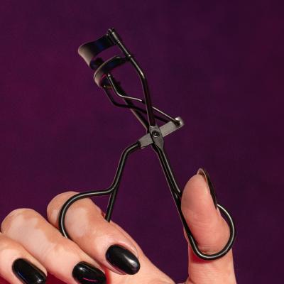 Gabriella Salvete Party Calling Eyelash Curler Щипка за мигли за жени 1 бр