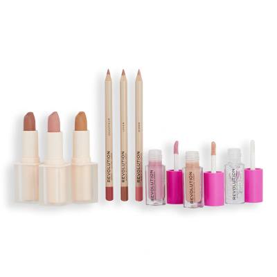 Makeup Revolution London Ultimate Kiss Gift Set Подаръчен комплект червило Lip Allure 3,2 g Chauffeur + червило Lip Allure 3,2 g Lover + червило Lip Allure 3,2 g Queen + молив за устни Satin Kiss 1 g Chauffeur + молив за устни Satin Kiss 1 g Lover + молив за устни Satin Kiss 1 g Queen + гланц Pout B