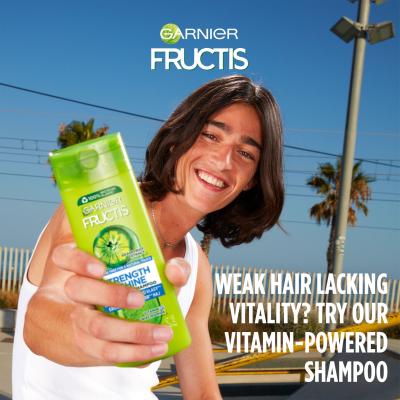 Garnier Fructis Strength &amp; Shine Fortifying Shampoo Шампоан за жени 250 ml