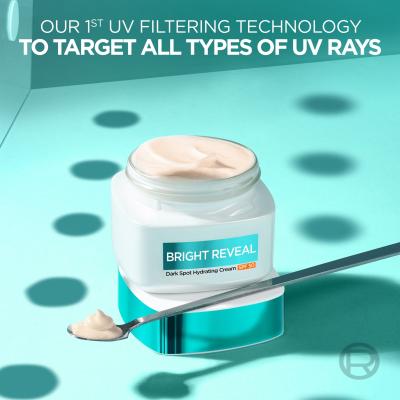 L&#039;Oréal Paris Bright Reveal Dark Spot Hydrating Cream SPF50 Дневен крем за лице 50 ml увредена кутия