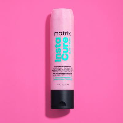 Matrix Instacure Build-A-Bond Mighty Care Conditioner Балсам за коса за жени 300 ml