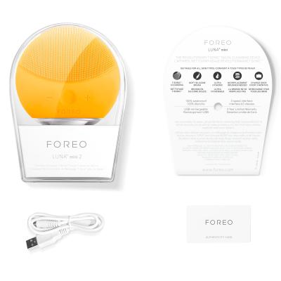 Foreo LUNA™ Mini 2 T-Sonic Facial Cleansing Device Почистваща четка за жени 1 бр Нюанс Sunflower Yellow